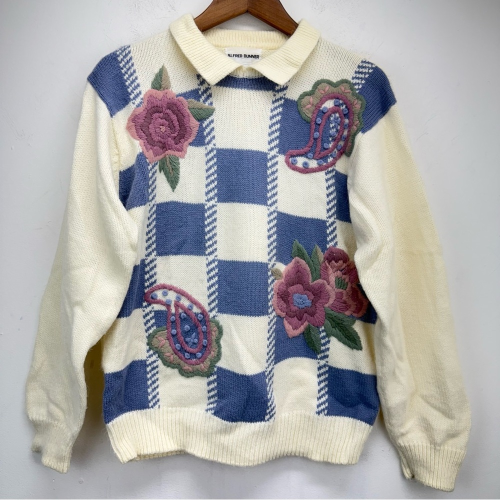 Vtg Alfred Dunner size Medium Women’s Ivory Paisley Floral Embroidered Sweater
